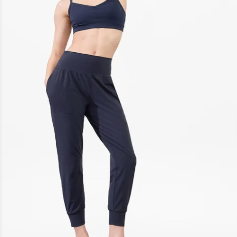 Salutation High Rise Jogger | Navy